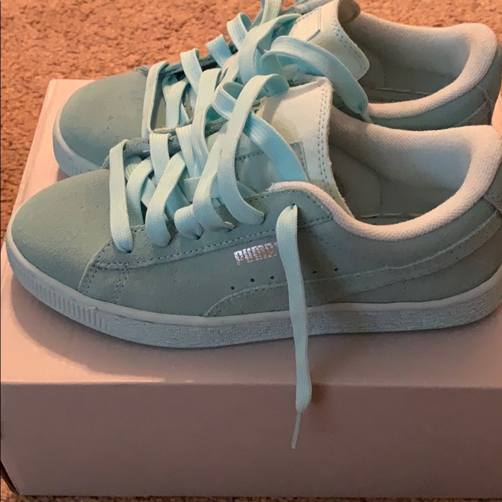 pumas - Picture 2 of 4